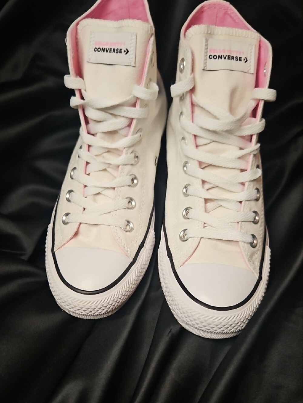 Converse Hello Kitty Chuck Taylor All Star 'Flowers' High Tops- Size 8.5Women - Picture 10 of 15